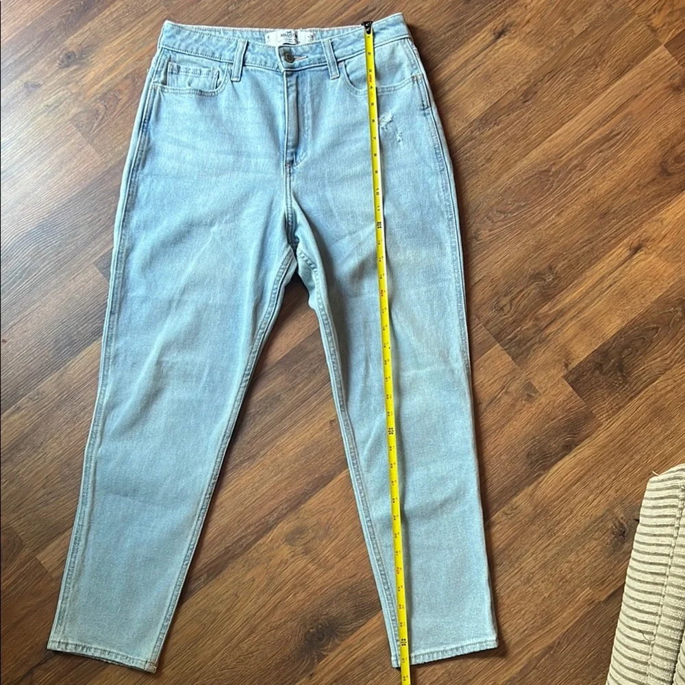 W28 L27 - Hollister Light Wash Blue Straight Leg Jeans - 7R - Picture 8 of 11